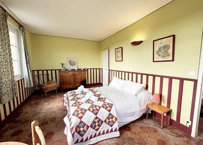 Le Chateau De Chambois - Confidentiel - Familles - Seminaires *